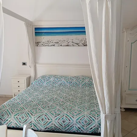 Апартаменты Little Paradise With Pool Орозеи
